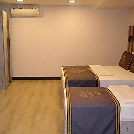 Byakkan Hotel *